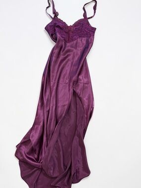 90s Vintage Victoria’s Secret Gold Label Plum Satin Lace Maxi Slip Dress S